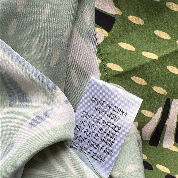 THML Green Leaf Print Blouse - Picture 9 of 11